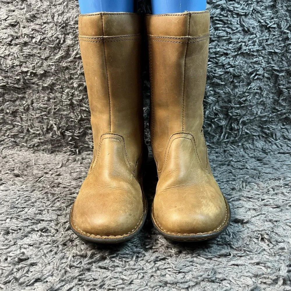 UGG Australia 1006083 Kaleen Leather Boots Sheepskin Chestnut Size 5